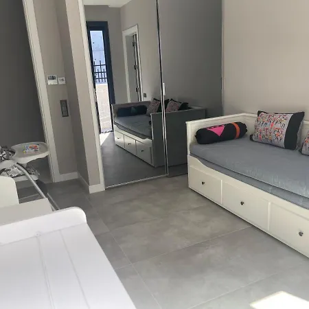 Yachthafen Hotel 4*